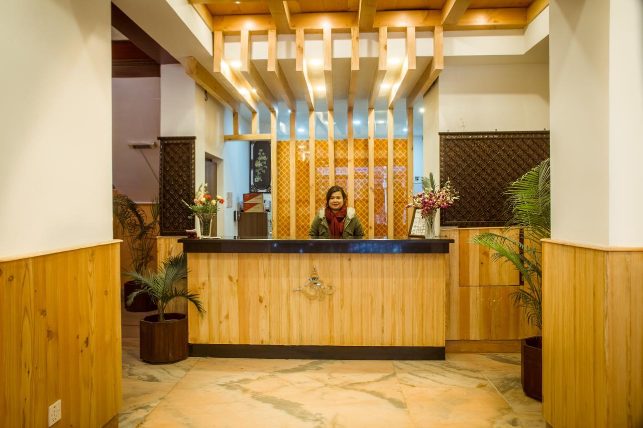 Little Nepal Inn Катманду Экстерьер фото